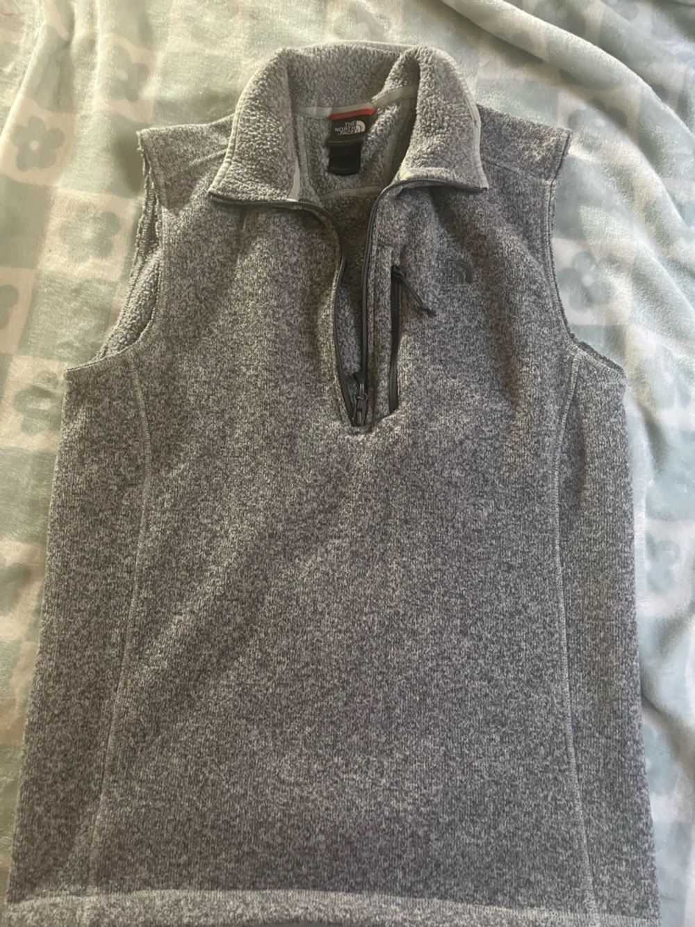 The North Face Gray Heather Women's Sleeveless Fleece Vest
